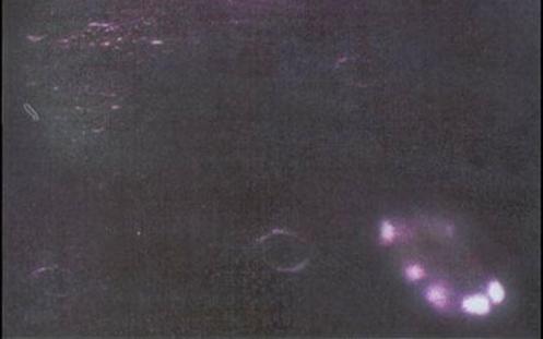 Apollo XIV 1971 - Otra anomalía lumínica fotografíada durante la operación de alunizaje.